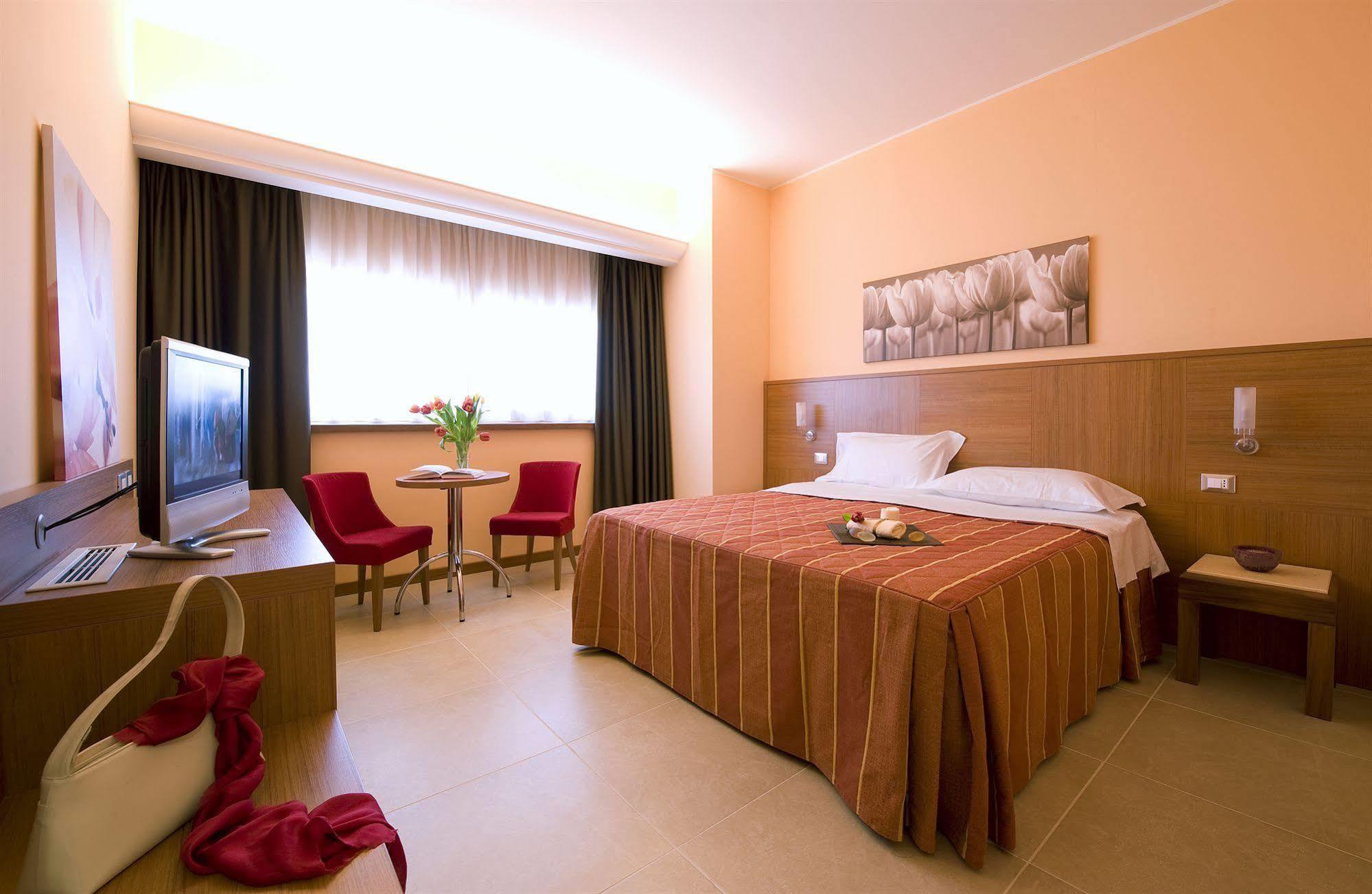 Hotel Miramare Pescara Ngoại thất bức ảnh